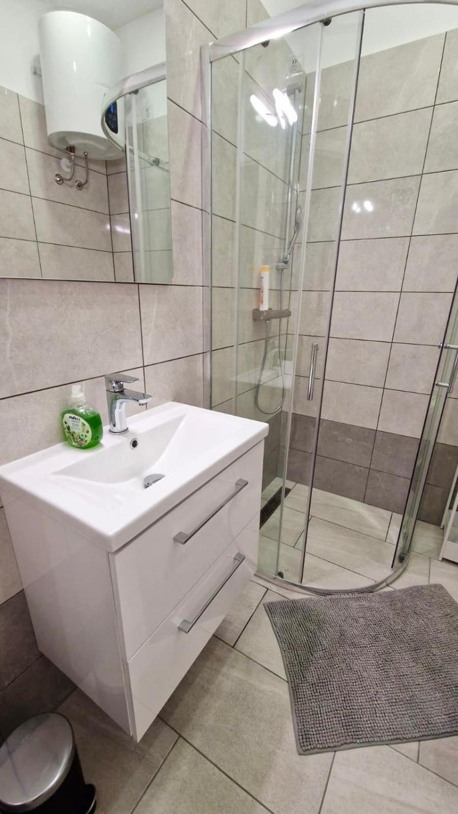 Ljubljana Central Cozy Apartment W Free Parking Exterior photo